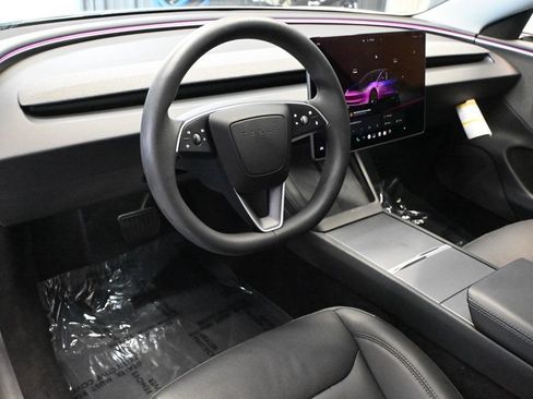 Used 2025 Tesla Model 3 Long Range RWD image 9