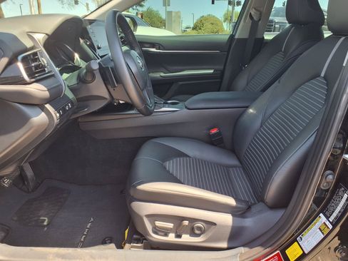 Used 2024 Toyota Camry SE FWD image 20