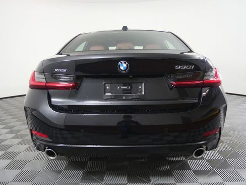 Certified 2025 BMW 330i xDrive Sedan image 4