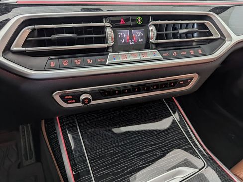 Used 2021 BMW X7 M50i AWD/4WD image 79