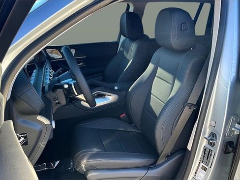 New 2026 Mercedes-Benz GLS 450 4MATIC image 12