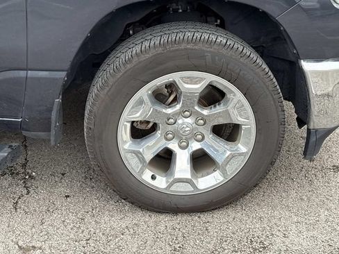 Used 2021 RAM 1500 Big Horn AWD/4WD image 9