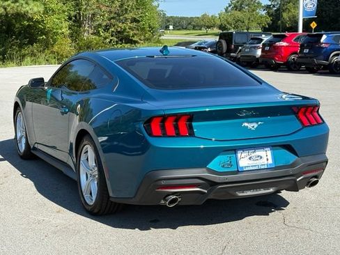 Used 2026 Ford Mustang Coupe RWD image 3