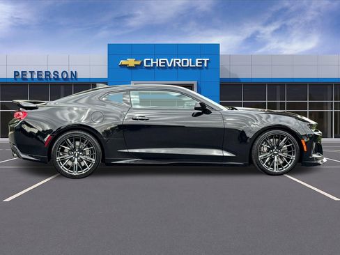 Certified 2018 Chevrolet Camaro ZL1 RWD image 3