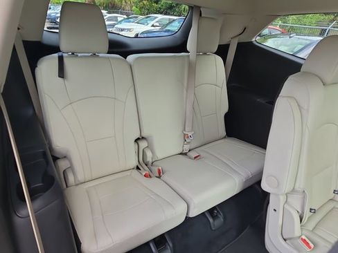 Used 2024 Buick Enclave Essence w/ Experience Buick Package FWD image 14