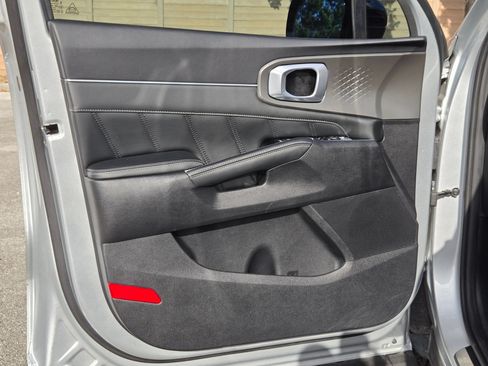 Used 2021 Kia Sorento SX FWD image 11