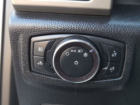 Used 2019 Ford F450 Lariat w/ Lariat Ultimate Package image 27