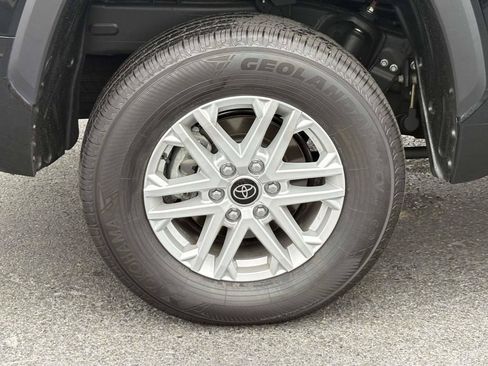 Used 2024 Toyota Tundra SR5 AWD/4WD image 9