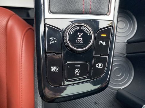 Used 2024 Kia Sportage SX image 36