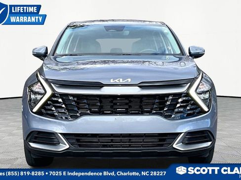 Used 2023 Kia Sportage EX image 2