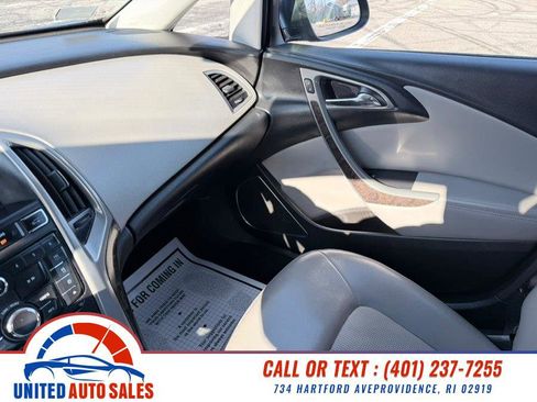 Used 2013 Buick Verano 4dr Sdn image 16