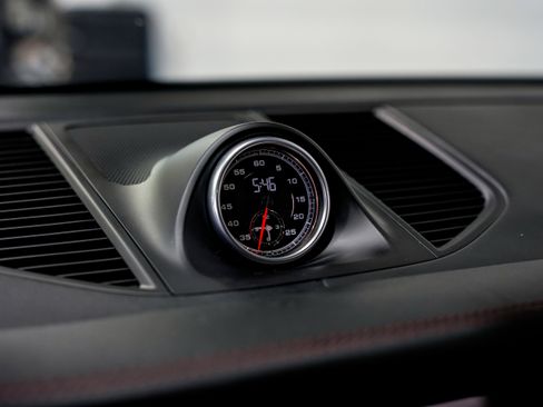 Used 2021 Porsche Macan GTS image 12