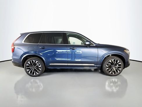 New 2026 Volvo XC90 B6 Plus w/ Protection Package Premier AWD/4WD image 8