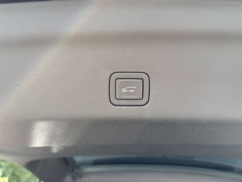 Certified 2024 GMC Yukon Denali w/ Denali Reserve Package image 55