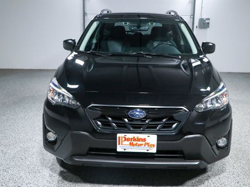 Used 2023 Subaru Crosstrek 2.0i Premium AWD/4WD image 4