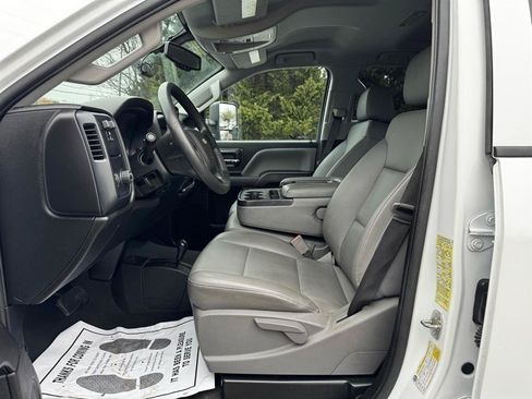 Used 2019 Chevrolet Silverado 2500 W/T w/ WT Convenience Package AWD/4WD image 25