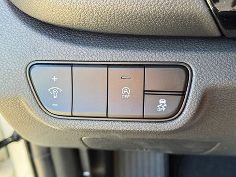 New 2026 Kia Seltos S FWD image 23