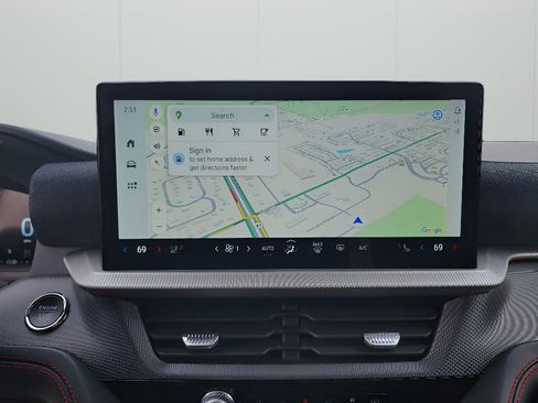 Used 2025 Ford Explorer ST-Line image 21