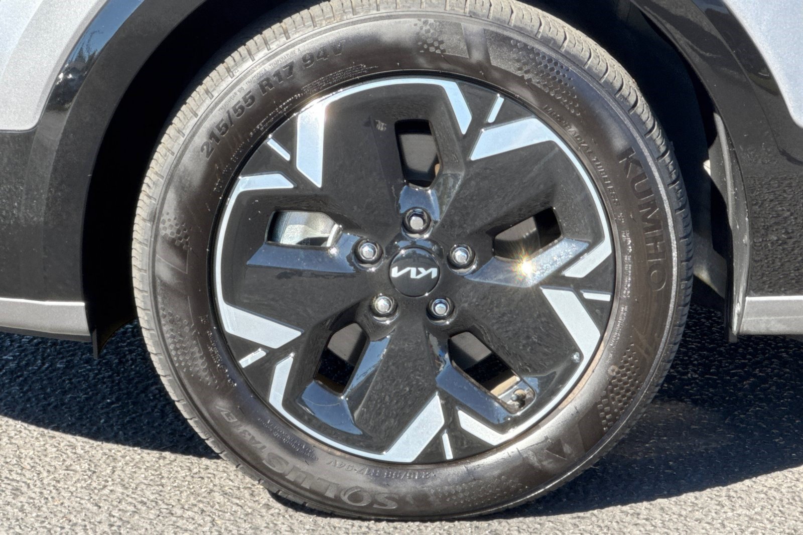 Used 2024 Kia Niro Wind FWD image 13