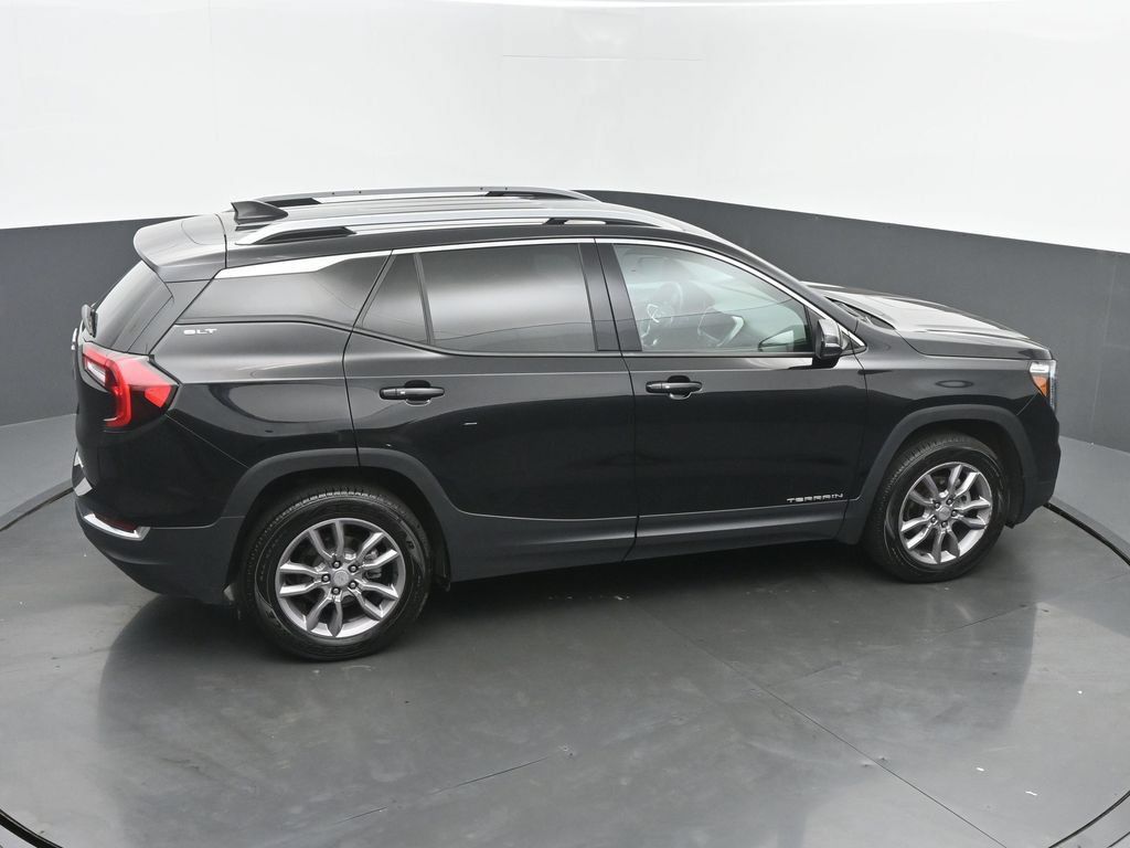 Used 2024 GMC Terrain SLT AWD/4WD image 46
