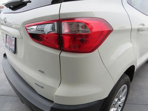 Used 2020 Ford EcoSport SE w/ SE Convenience Package image 33