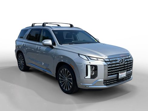 Used 2023 Hyundai Palisade Calligraphy FWD image 7