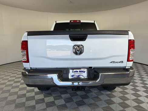 Used 2024 RAM 3500 Tradesman w/ Chrome Appearance Group AWD/4WD image 10