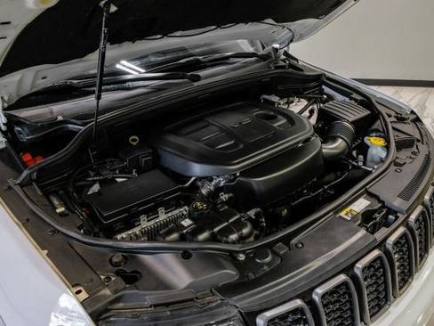Used 2020 Jeep Grand Cherokee High Altitude AWD/4WD image 50