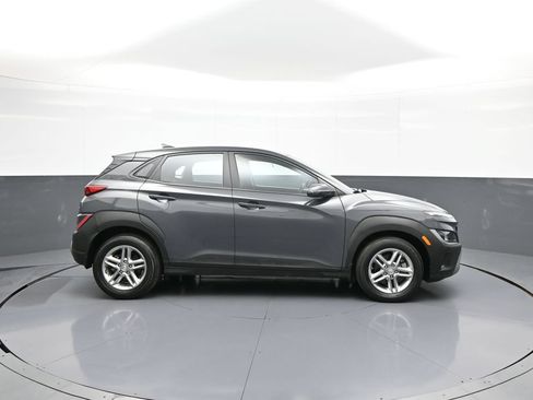 Certified 2023 Hyundai Kona SE AWD/4WD image 5