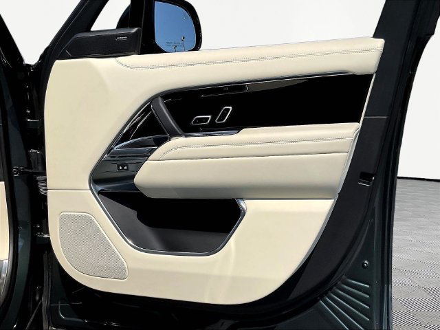 Used 2023 Land Rover Range Rover SE AWD/4WD image 29