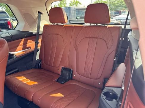 Used 2020 BMW X7 xDrive40i w/ Premium Package AWD/4WD image 20