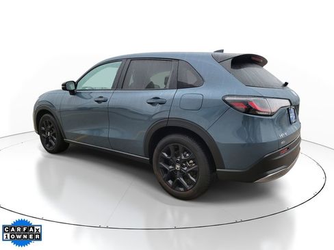 Used 2025 Honda HR-V Sport image 3