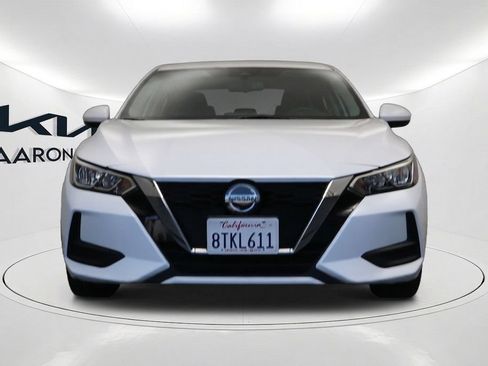 Used 2020 Nissan Sentra SV w/ Electronics Package FWD image 2
