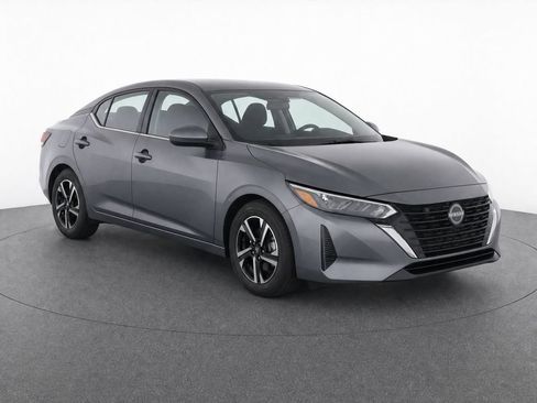Used 2022 Nissan Sentra SV w/ Trunk Package FWD image 2