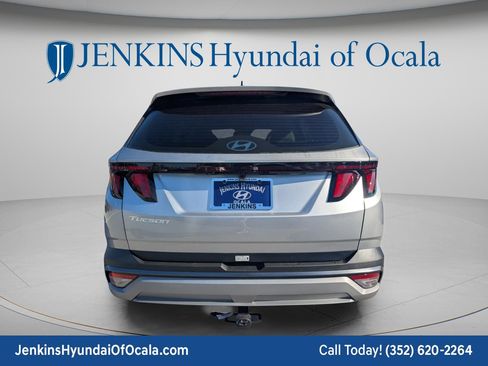 New 2026 Hyundai Tucson SE image 5