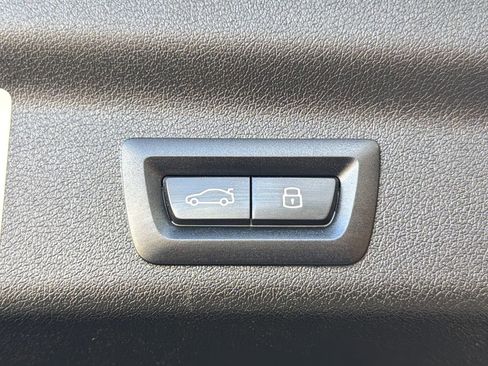 Used 2025 BMW X1 xDrive28i image 36