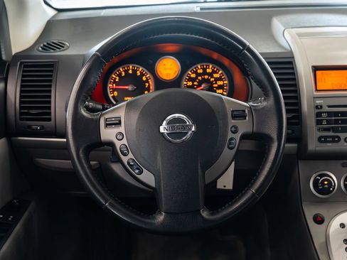 Used 2009 Nissan Sentra 2.0 S FE+ w/ Convenience Plus Pkg FWD image 12