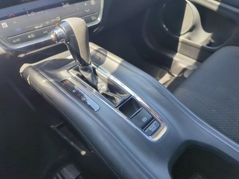 Used 2016 Honda HR-V EX image 14