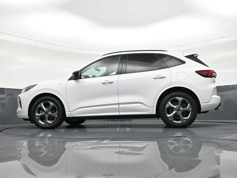 Used 2023 Ford Escape ST-Line w/ Tech Pack #1 FWD image 24