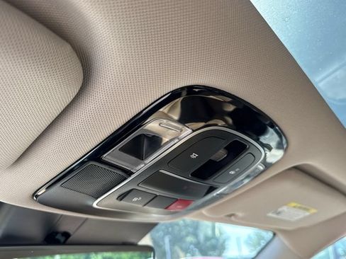 Used 2025 Hyundai Sonata Limited FWD image 29