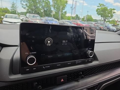Used 2024 Honda CR-V Sport image 18