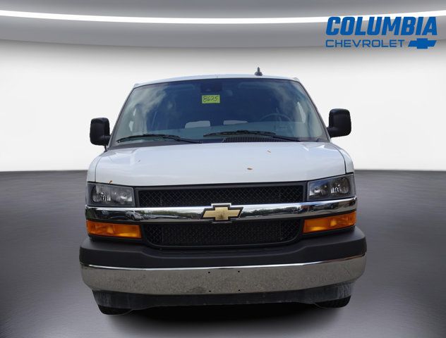 Used 2025 Chevrolet Express 3500 LT w/ LT Preferred Equipment Group RWD image 8