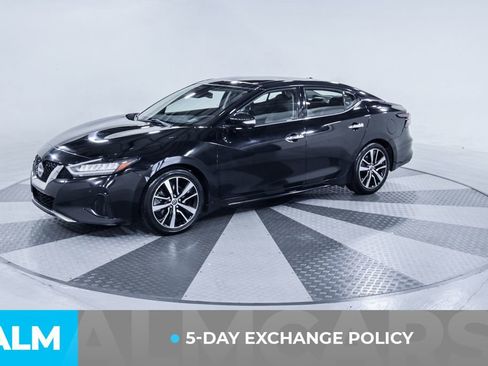Used 2023 Nissan Maxima SL FWD image 3