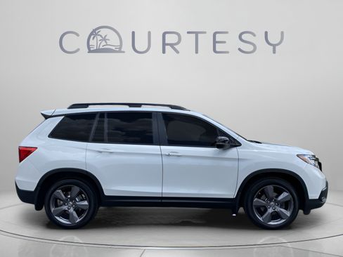 Used 2021 Honda Passport Touring image 6