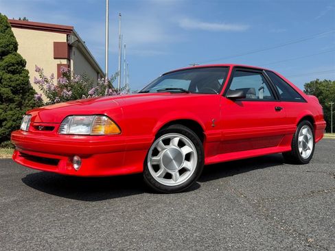 Used 1993 Ford Mustang Cobra image 2