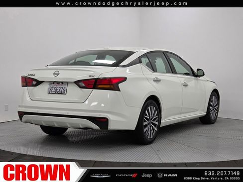 Used 2023 Nissan Altima 2.5 SV image 7