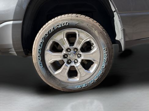 Used 2019 RAM 1500 Big Horn AWD/4WD image 21