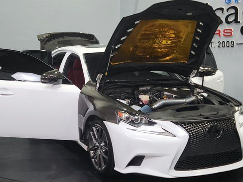 Used 2016 Lexus IS 200t w/ F Sport Package RWD image 16
