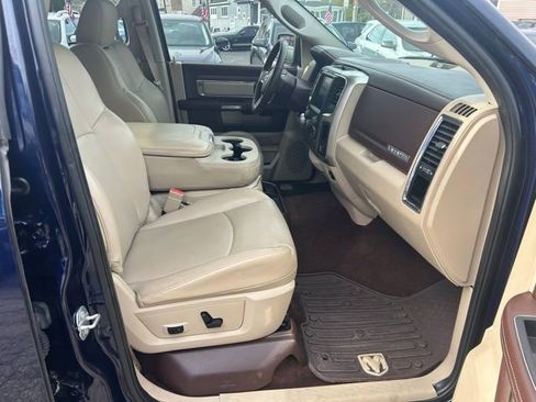 Used 2017 RAM 1500 Laramie w/ Convenience Group AWD/4WD image 20