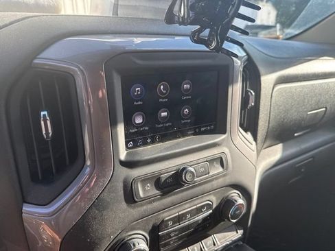 Used 2021 Chevrolet Silverado 1500 Custom AWD/4WD image 40